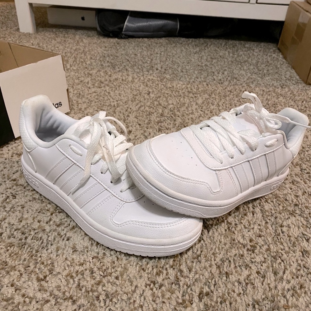 Adidas hoops 2.0